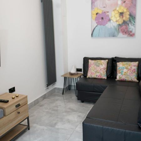 Luxury London Garden Home Sleep 7, 2 Mins To Metro Экстерьер фото